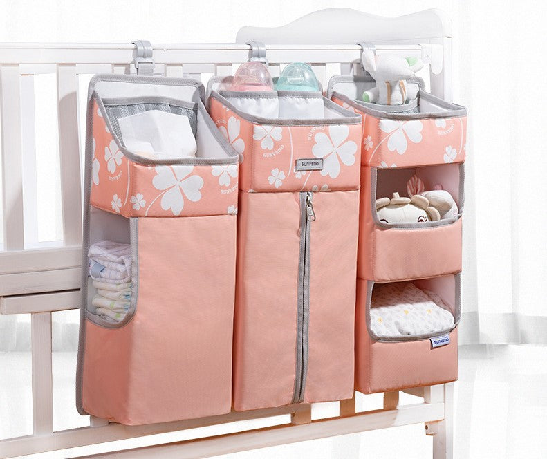 Organiseur suspendu de rangement pour couches