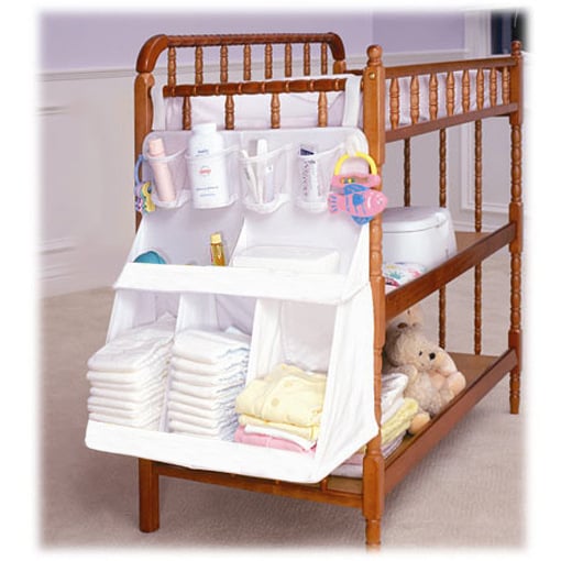 Range-pyjama suspendu pour chambre de bébé