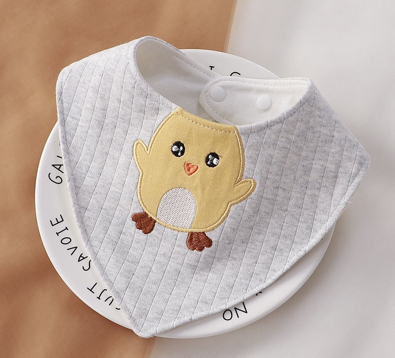 Bavoir triangulaire en coton motifs animaux