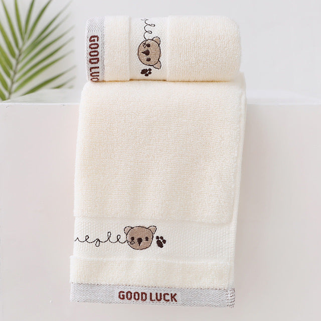 Serviette de bain bébé en velours corail