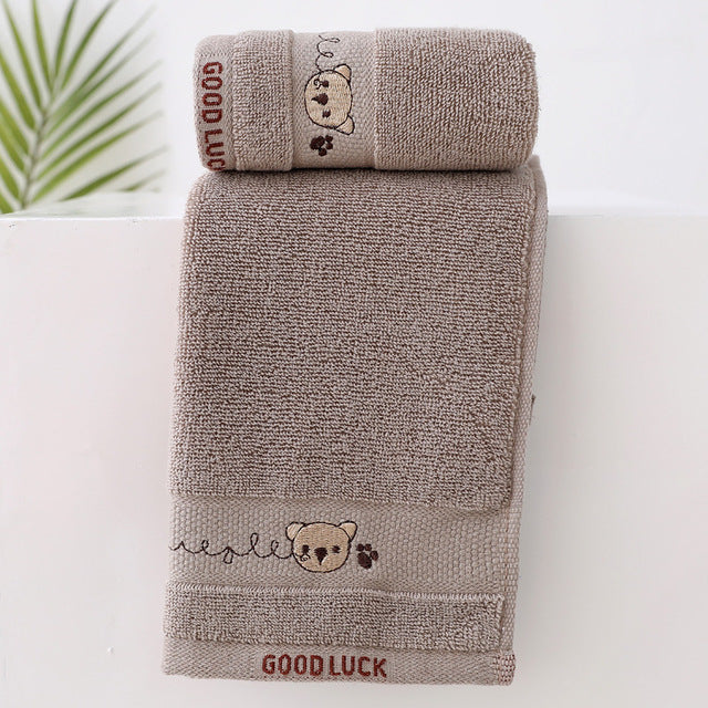 Serviette de bain bébé en velours corail