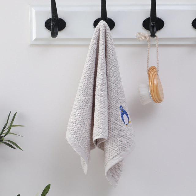 Serviette de bain bébé en velours corail