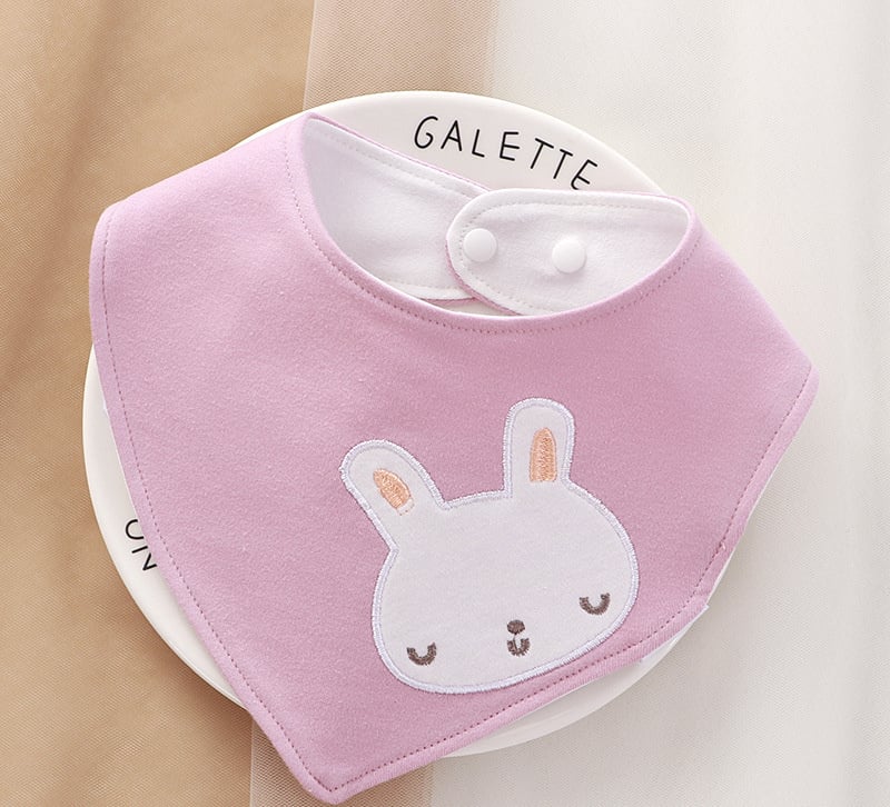 Bavoir triangulaire en coton motifs animaux