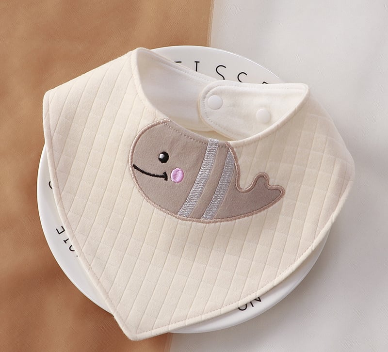 Bavoir triangulaire en coton motifs animaux