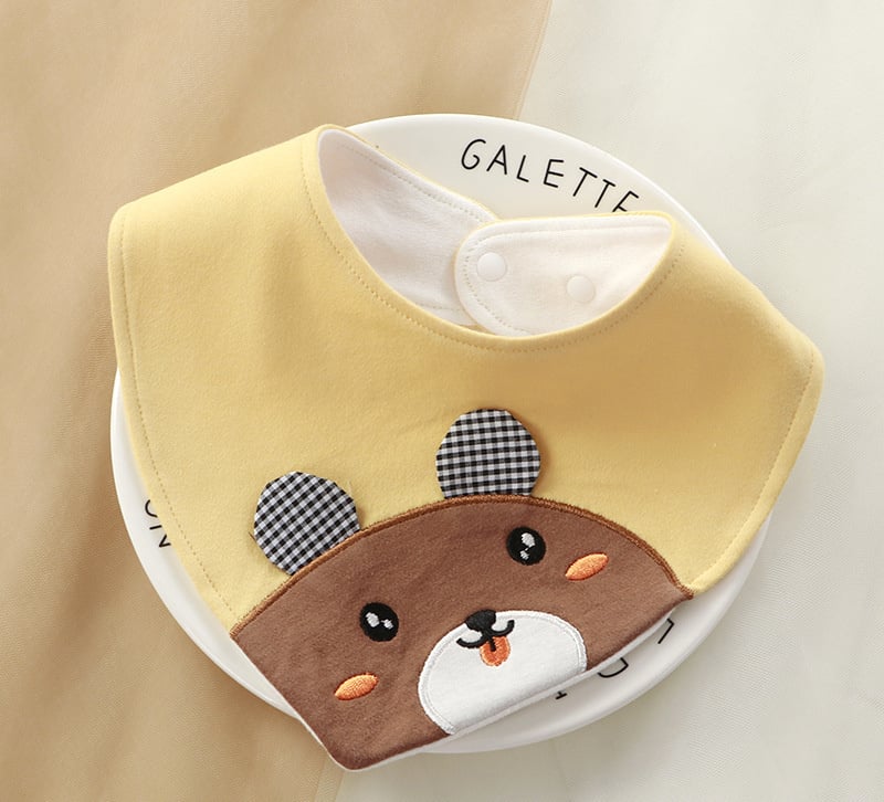 Bavoir triangulaire en coton motifs animaux