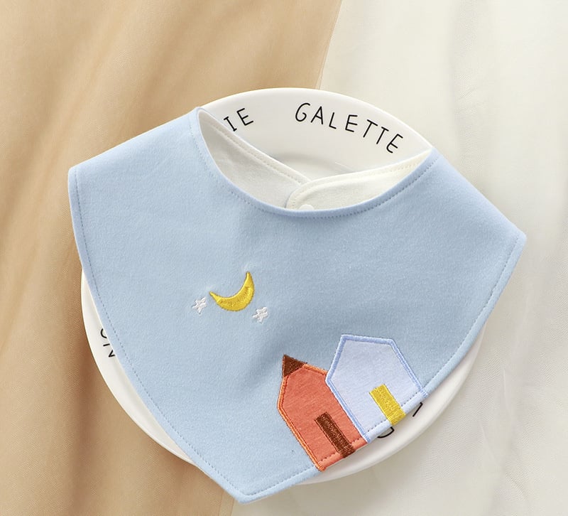 Bavoir triangulaire en coton motifs animaux