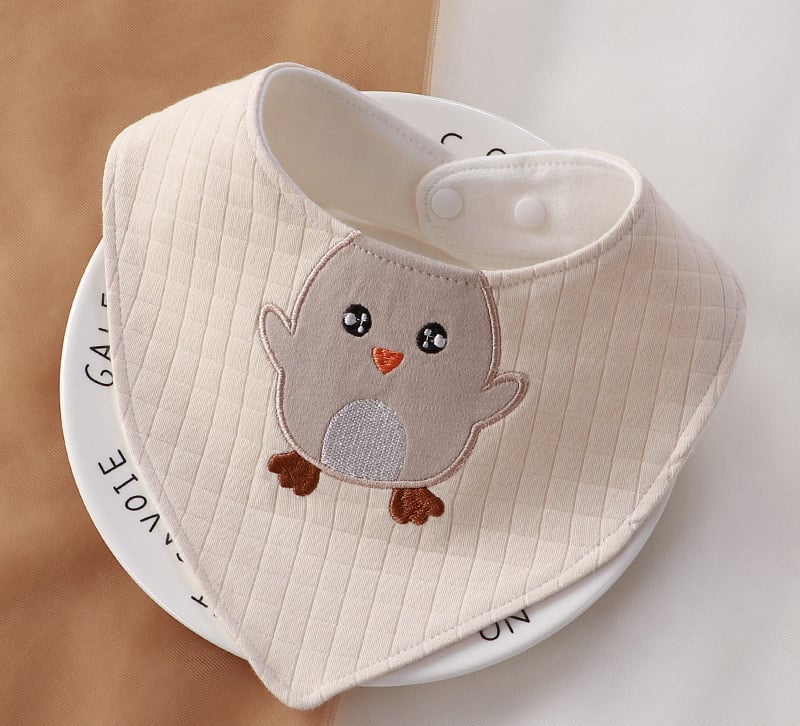 Bavoir triangulaire en coton motifs animaux
